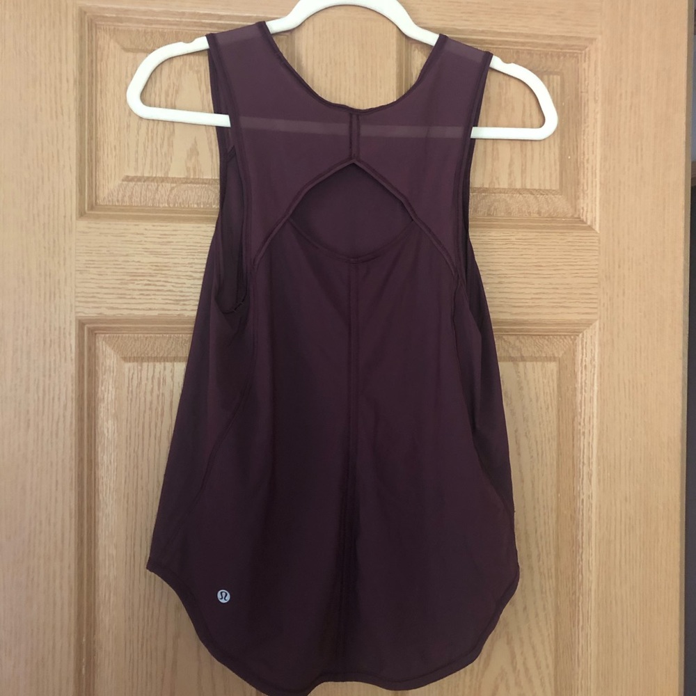 Lululemon eyelet tank - purple - size 6